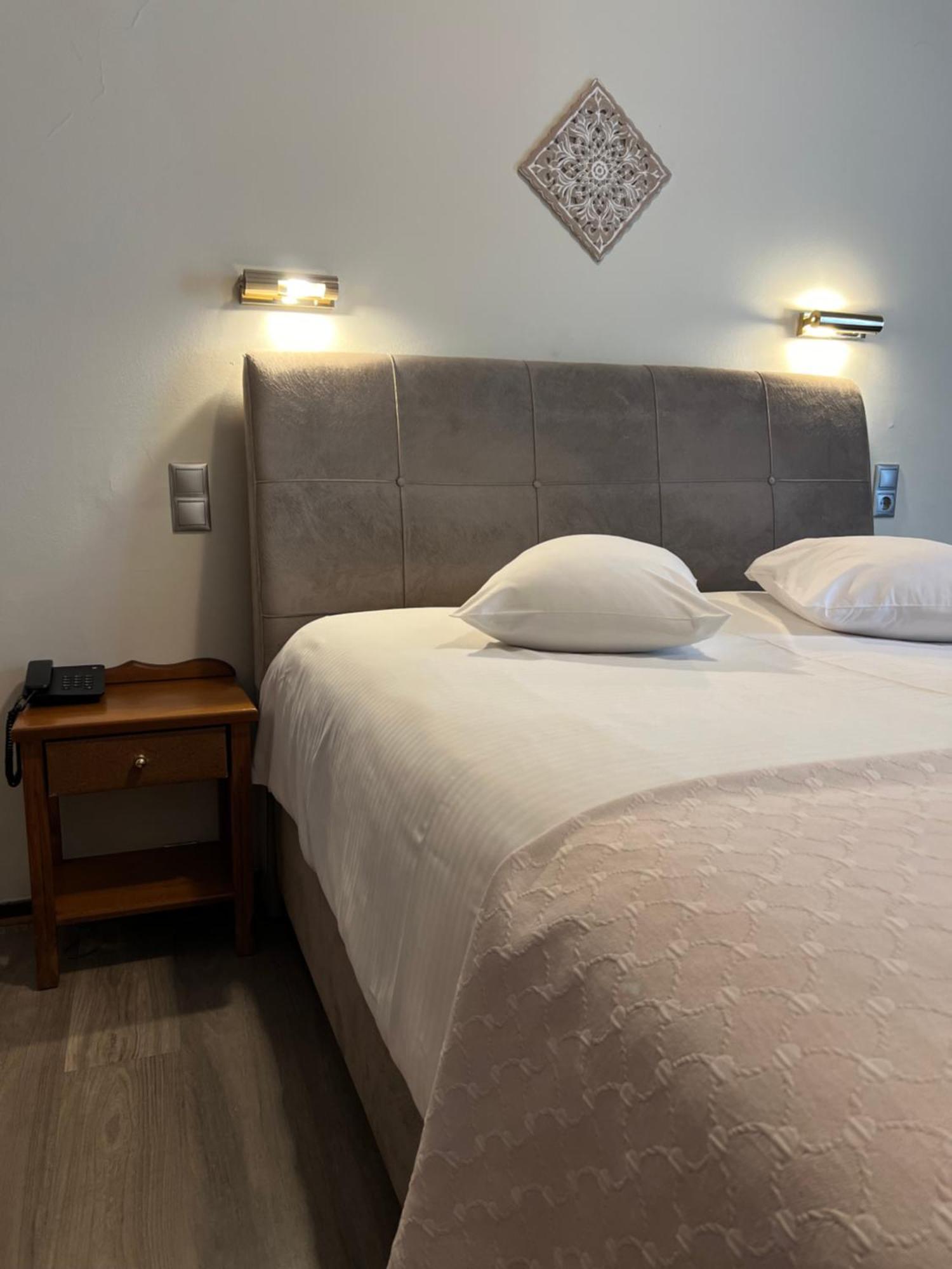 Hotel Nefeli โวโลส ภายนอก รูปภาพ