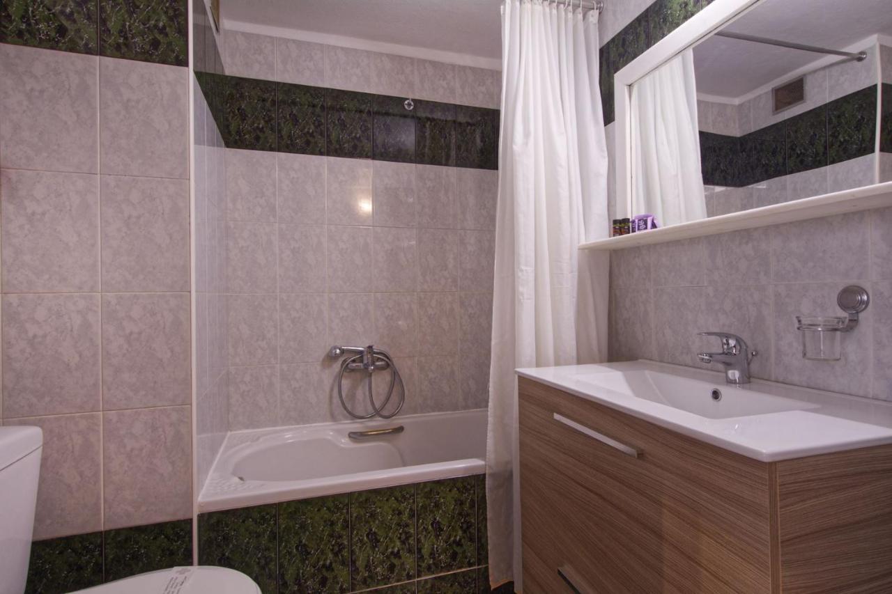 Hotel Nefeli โวโลส ภายนอก รูปภาพ
