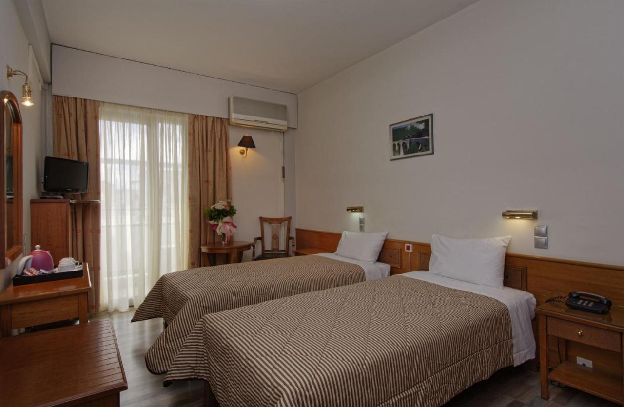 Hotel Nefeli โวโลส ภายนอก รูปภาพ